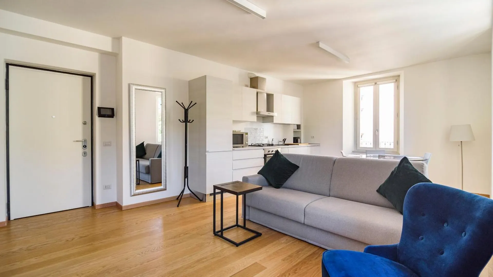Appartamento Historical Center - Free Parking And Private Terrace Côme